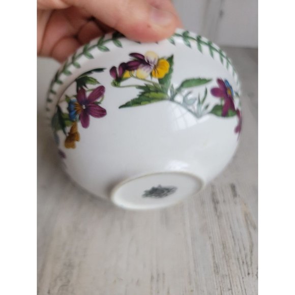 Portmeirion Botanic Gardens AS IS meadow saffron fruit bowl - Picture 5 of 9